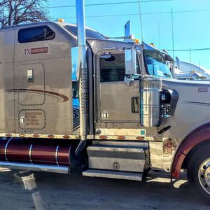 Meet your Posher, Ron